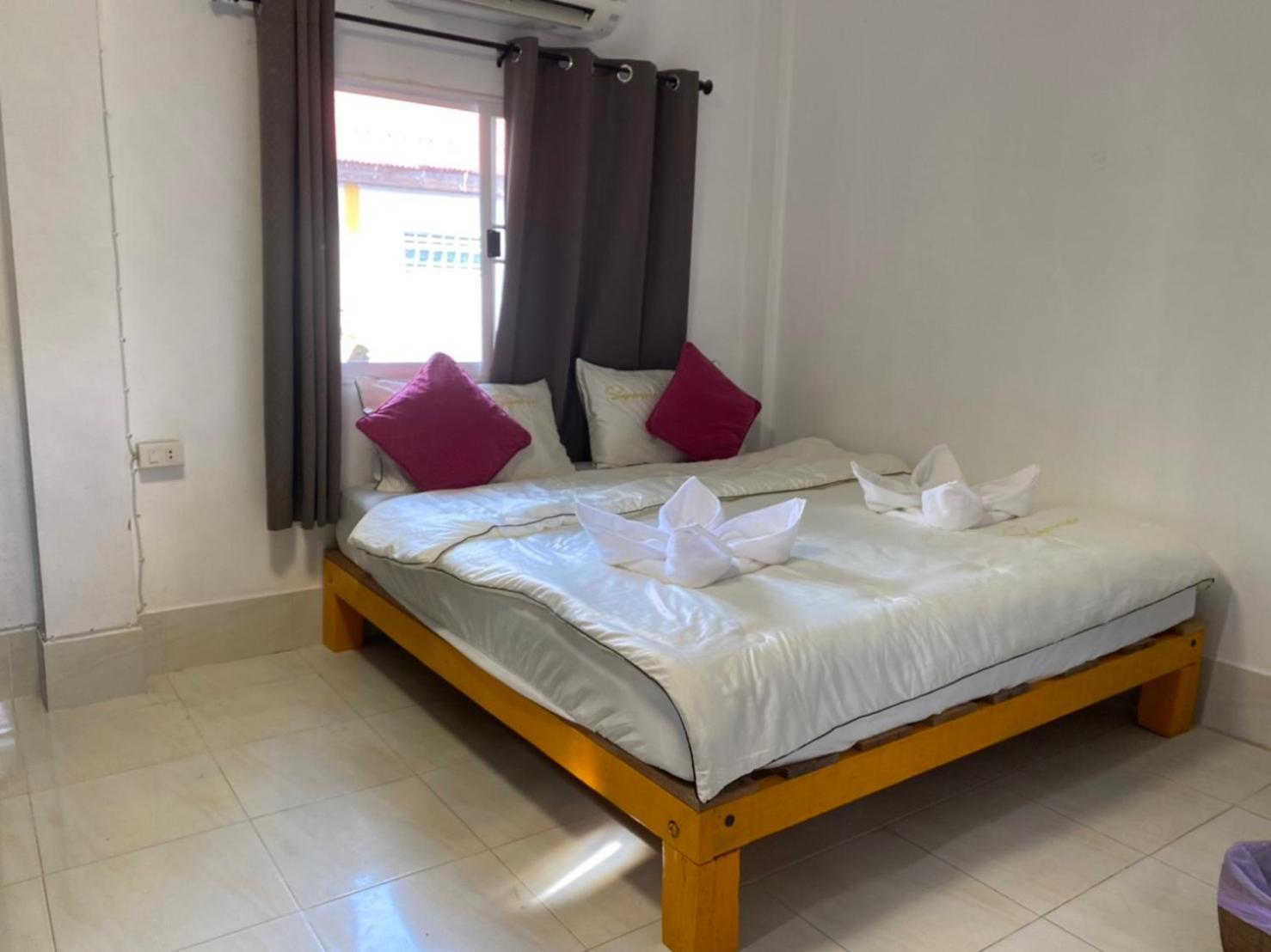 Miss Hong House Hotell Koh Samet Eksteriør bilde